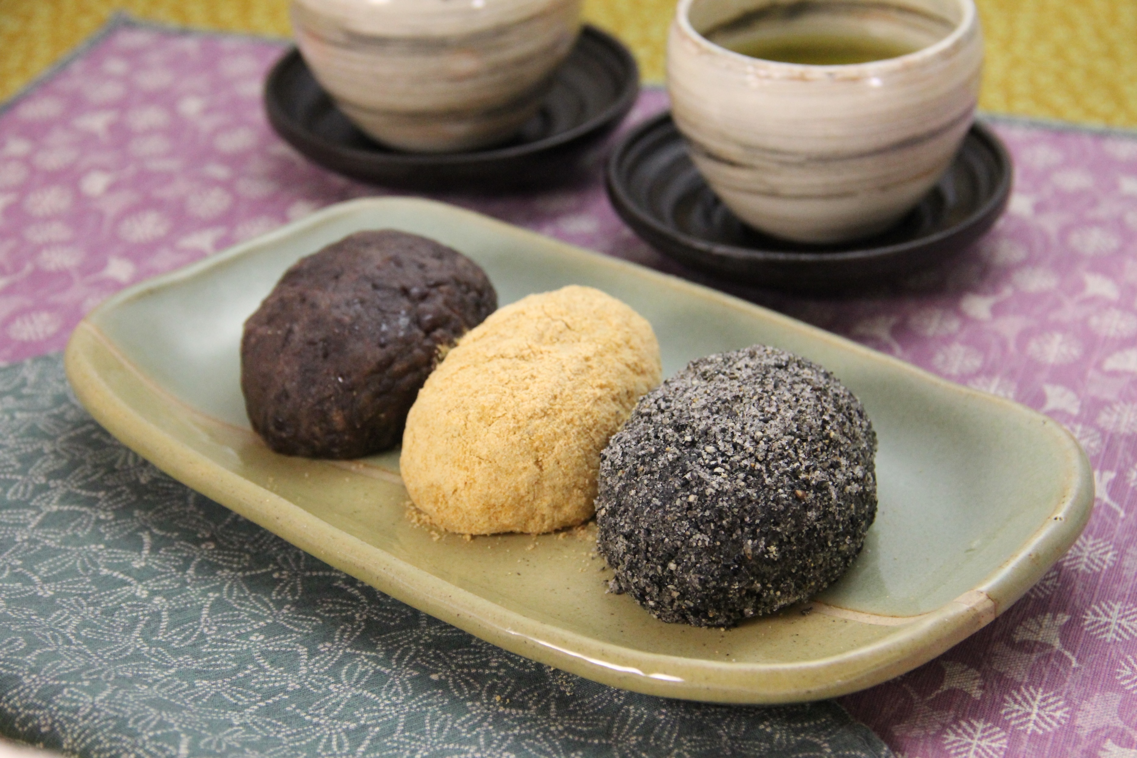 レシピ 定番の味 お彼岸に おはぎ三種 東京ガス ウチコト レシピ 定番の味 お彼岸に おはぎ三種 東京ガス ウチコト