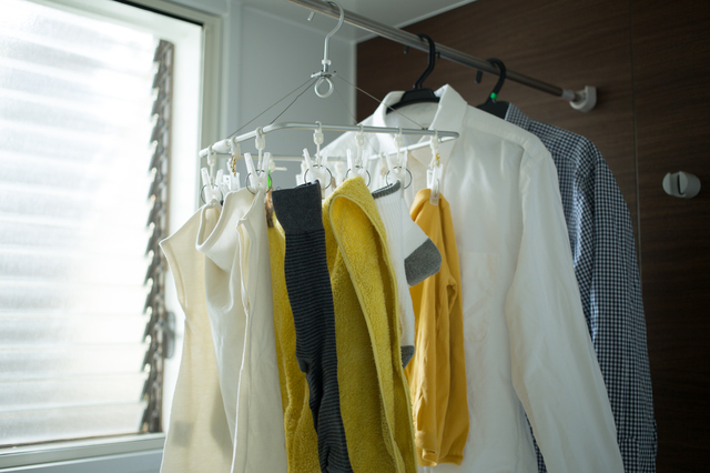 雨の日の洗濯物どうしてる エアコンのドライ機能で室内干し 部屋干し 時間を短縮 東京ガス ウチコト