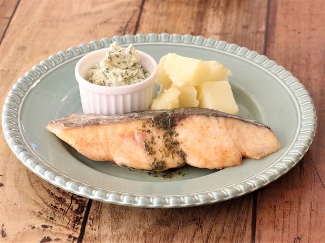 レシピ スイス風 魚のムニエル レモンバター添え 東京ガス ウチコト