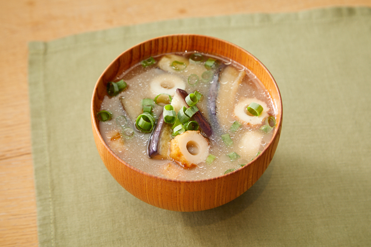 レシピ コク旨 秋ナスとちくわの味噌汁 東京ガス ウチコト