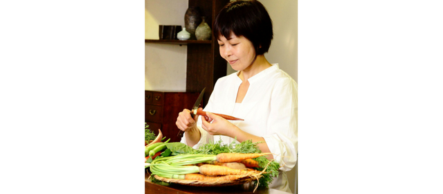 前沢リカ(「七草」店主)