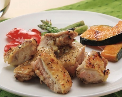 タイ風グリルチキンのコリアンダーディップソース添え レシピ