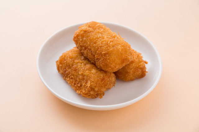 俵型のコロッケ