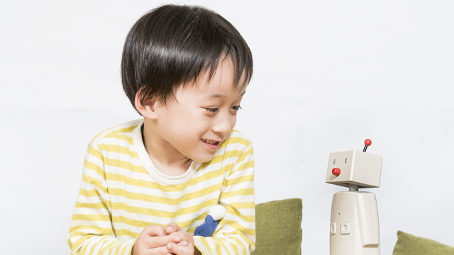 Boccoを見る子ども