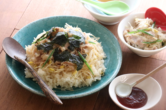 大豆モヤシの炊き込みご飯