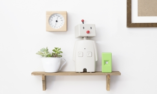 コミュニケーションロボット「BOCCO(ボッコ)」