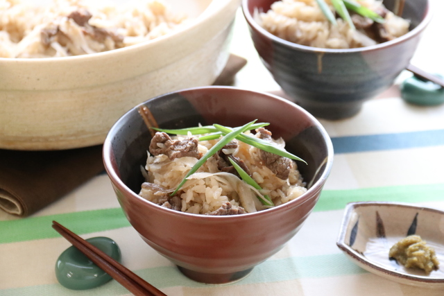 牛肉とごぼうの土鍋ご飯 柚子胡椒風味