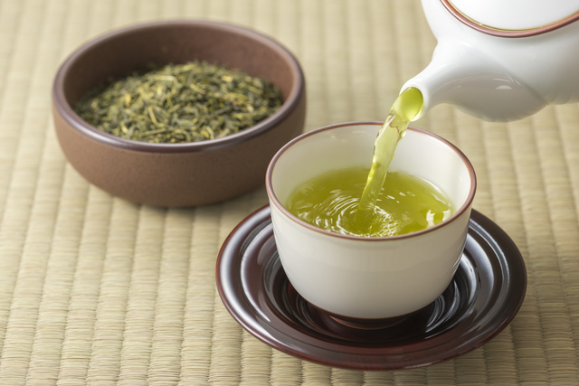急須で淹れたお茶