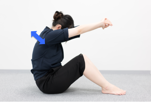 背中のストレッチ