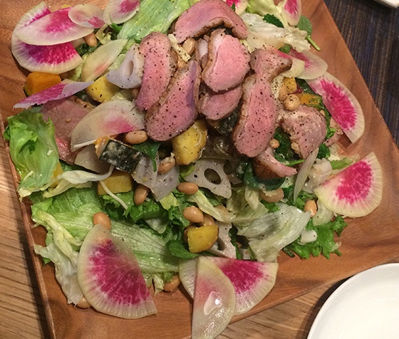 野菜とお肉のサラダ