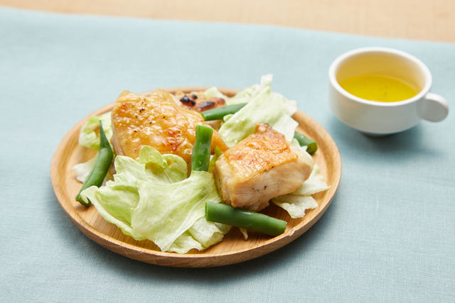 グリルチキンのグリーンサラダ