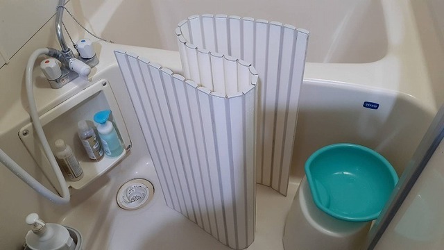 お風呂を掃除するところ
