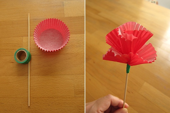 竹串とカップケーキカップ、マスキングテープで作った花