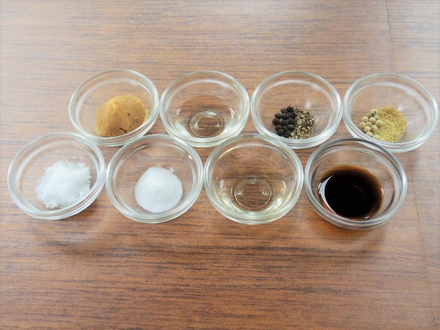 基本の調味料一式