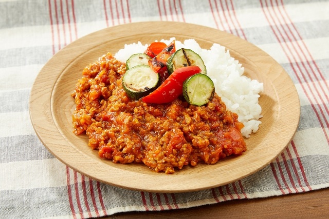 キーマカレーと夏野菜グリル