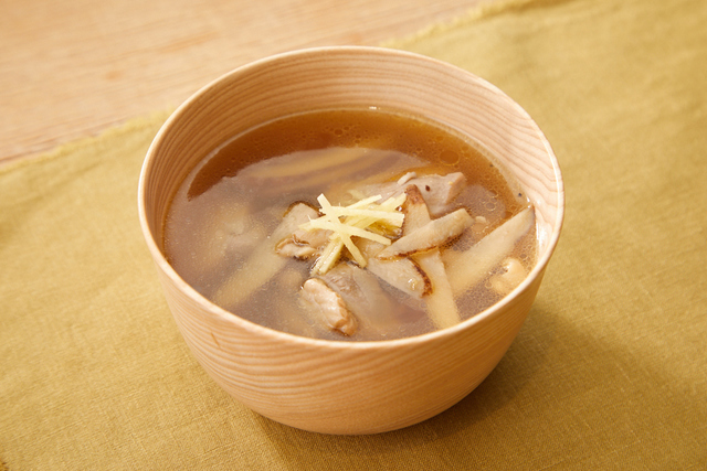 鶏ごぼうの中華スープ