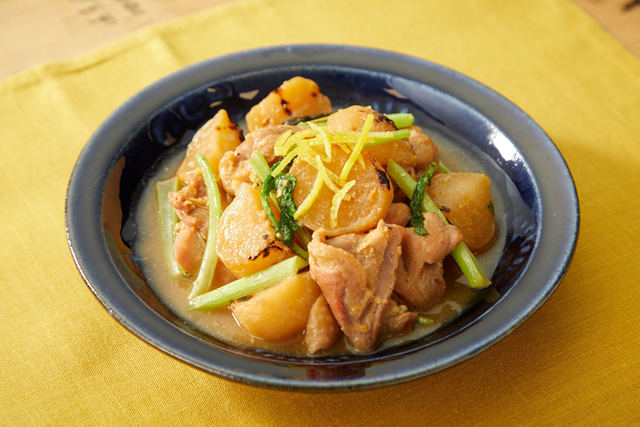 鶏肉とカブの柚子味噌煮
