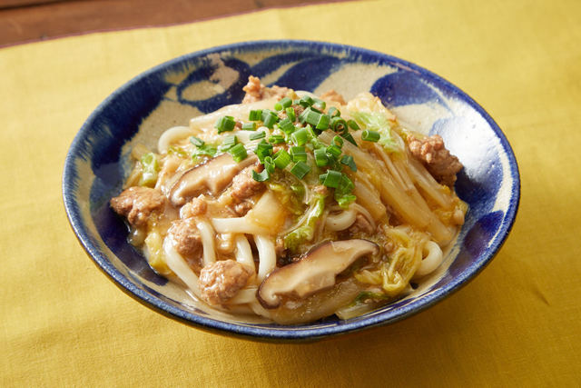 白菜と豚ひき肉のあんかけうどん