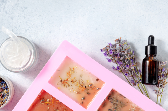 プロに聞く おうちで簡単にできる石鹸の作り方 東京ガス ウチコト プロに聞く おうちで簡単にできる石鹸の作り方 東京ガス ウチコト