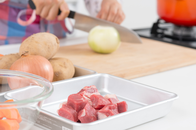 一口大に切った肉