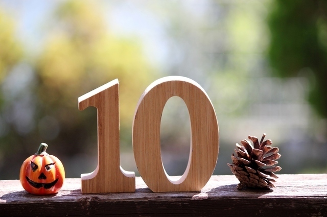 10月