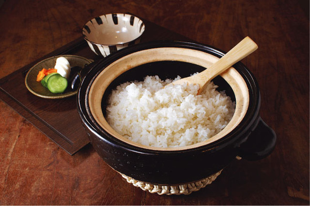 土鍋で炊いたごはん