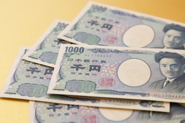 お金