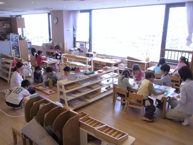 さくらがおかモンテッソーリスクール
