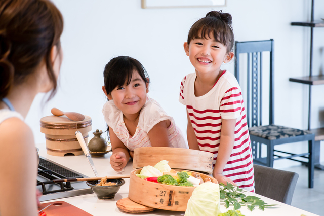 子どもと一緒に料理するメリット