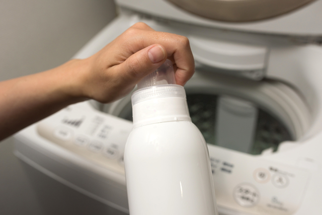 洗剤を入れる