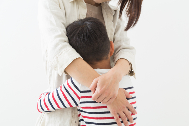 子の気持ちを受け止める様子